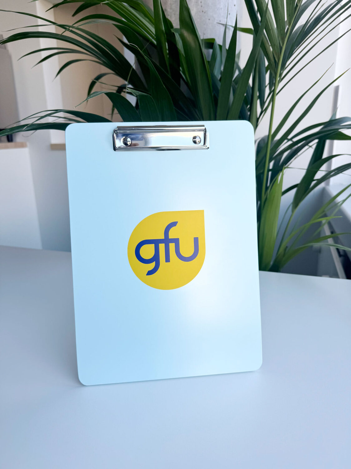 Eva Plass: <strong>GFU Cyrus AG Seminarzentrum Köln</strong><br> – Signaletik